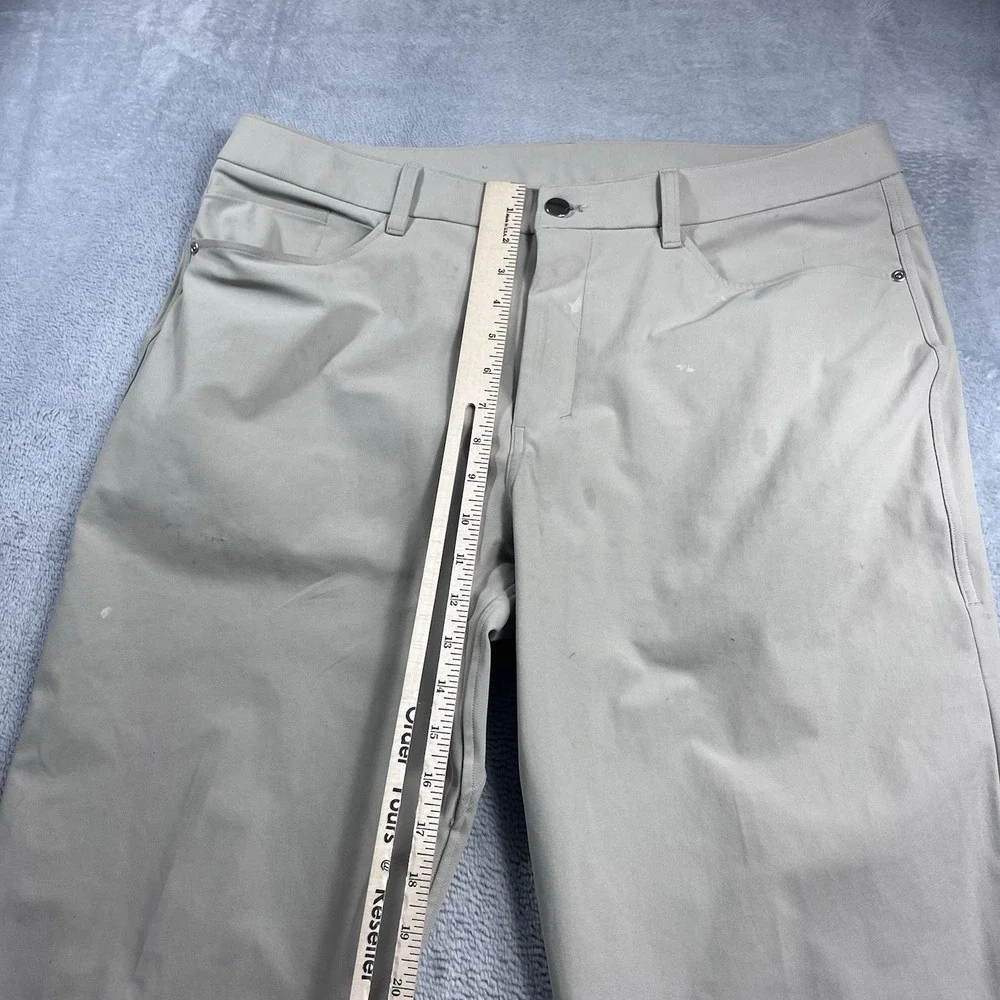 Lululemon ABC Pants Mens 35 Beige Classic 5-Pocket Chino Warpstreme LM5AQ9S‎